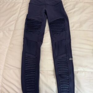 ALO Yoga Dark Blue Leggings